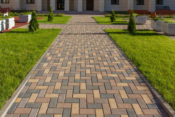 Best Commercial Driveway Pavers  in Bristol, CT